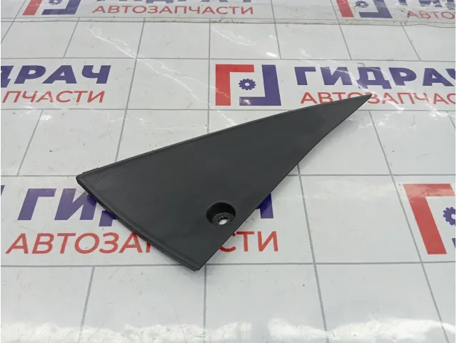 Накладка консоли центральной левая Suzuki Swift 7584162J00S1S