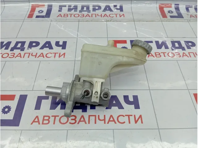 Цилиндр тормозной главный Suzuki Swift 5110062J10