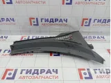 Решетка под лобовое стекло (Жабо) правая Suzuki Swift 7233062J205PK