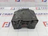 Кронштейн крепления аккумулятора (АКБ) Suzuki Swift 7252062J01