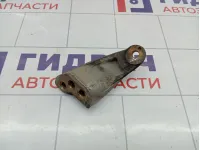 Кронштейн двигателя правый Suzuki Swift 1164186G01