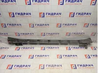 Кронштейн накладки порога наружней левой Suzuki Swift 7722163J00