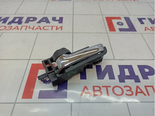 Ручка двери внутренняя левая Suzuki Swift (RS) 83130-63J20-FC6