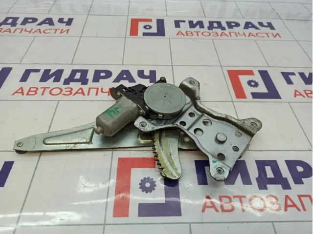 Стеклоподъемник электрический задний правый Suzuki Swift (RS) 83501-63J10