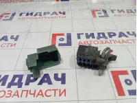 Блок предохранителей Suzuki Vitara