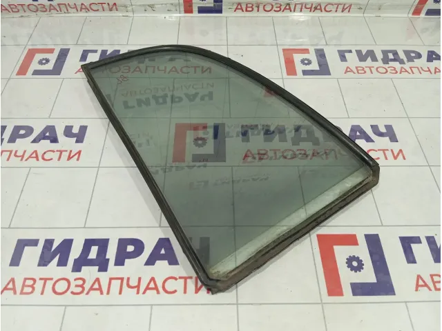Стекло двери задней левой Suzuki Vitara 8455665D01