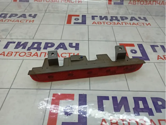 Фонарь задний стоп сигнал Suzuki Vitara 3582065D00
