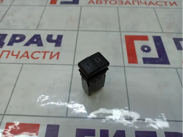Кнопка многофункциональная Suzuki Vitara 3737075F10