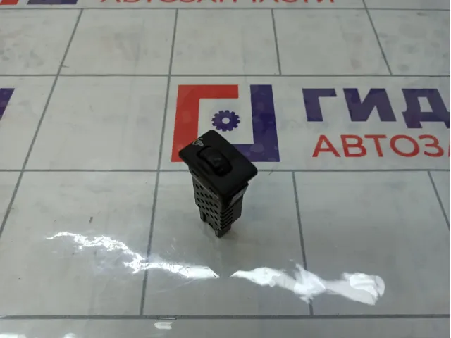 Кнопка освещения панели приборов Suzuki Vitara 3960075F00