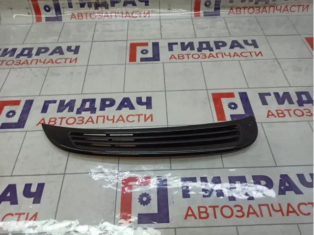 Накладка стекла заднего правого Suzuki Vitara 7711065D000CE