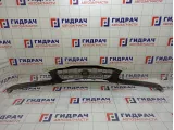 Решетка радиатора Suzuki Vitara 7211165DA0