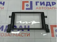 Рамка магнитолы Suzuki Vitara 3951166J00
