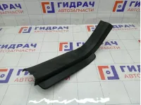 Накладка порога внутренняя задняя левая Suzuki Vitara 7618065J005PK