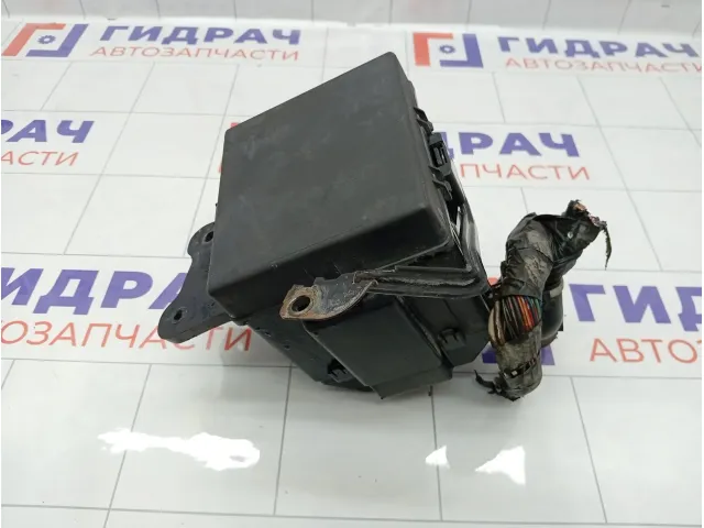 Блок предохранителей подкапотный Suzuki Vitara 3673564JA1