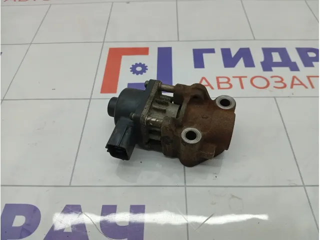 Клапан рециркуляции выхлопных газов Suzuki Vitara 1811169G01