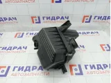 Корпус воздушного фильтра Suzuki Vitara 1370065J00