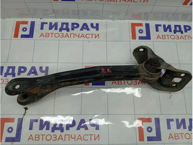 Рычаг продольный правый задний Suzuki Vitara 4630565J00