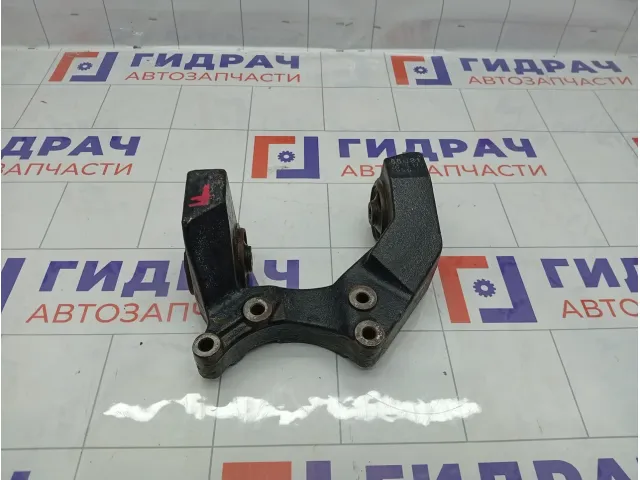 Кронштейн редуктора Suzuki Vitara 2763066J32