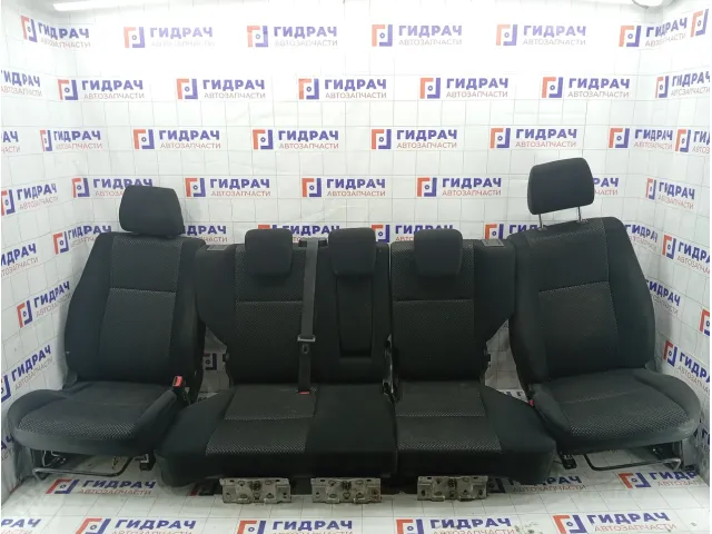 Сиденье комплект Suzuki Vitara