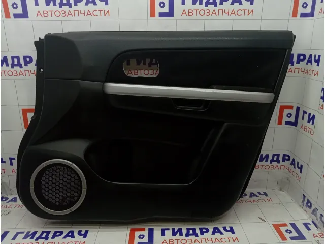 Обшивка двери передней правой Suzuki Vitara 8371065J