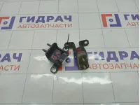 Петли двери задней правой Suzuki Vitara 6941063J00
