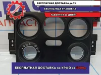 Накладка блока управления отопителем Suzuki Grand Vitara (JT) 39511-64J40-ZCA.