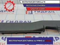 Накладка порога внутренняя передняя правая Suzuki Grand Vitara (JT) 76130-65J00-5PK. Царапины, потертость.