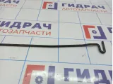 Держатель капота Suzuki Grand Vitara (JT) 7244265J00.