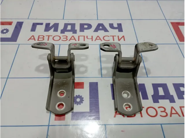 Петли двери передней левой Suzuki Grand Vitara (JT)