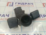 Патрубок воздушного фильтра Suzuki Grand Vitara (JT) 13881-78K00