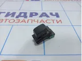 Кнопка стеклоподъемника Suzuki Grand Vitara (JT) 37995-62J00
