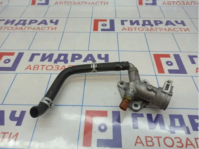 Фланец двигателя системы охлаждения Suzuki Grand Vitara (JT) 17570-78K00