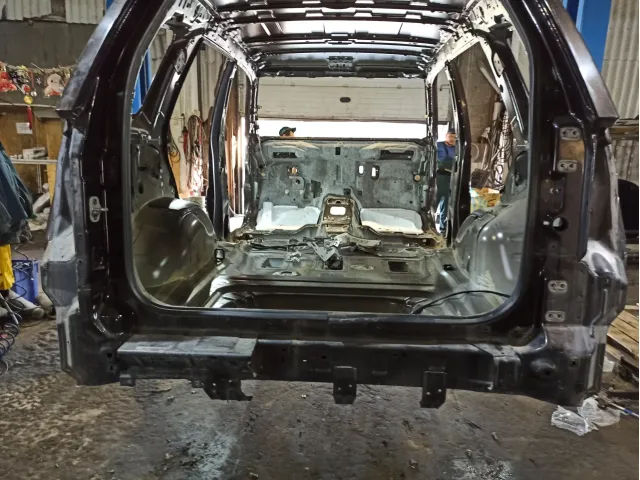 Панель задняя Suzuki Grand Vitara (JT)