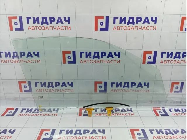 Стекло двери передней правой Suzuki Vitara (LY) 8450154P03