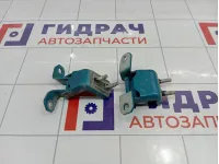 Петли двери задней левой Suzuki Vitara (LY)