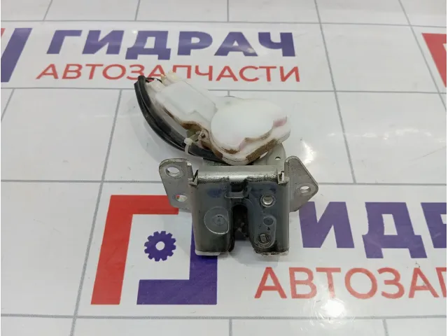 Замок багажника Suzuki Vitara (LY) 8251054P11