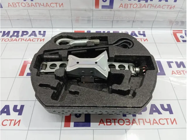 Домкрат Suzuki Vitara (LY) 8991055L21