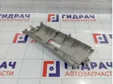 Обшивка стойки средней правой верхняя Suzuki Vitara (LY) 7621054P006GS