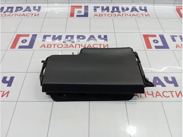 Накладка торпедо левая Suzuki Vitara (LY)