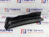 Решетка под лобовое стекло (Жабо) левая Suzuki Vitara (LY) 7233054P105PK