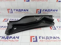 Решетка под лобовое стекло (Жабо) правая Suzuki Vitara (LY) 7234054P105PK