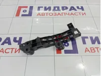 Направляющая бампера передняя правая Suzuki Vitara (LY) 7173154P00