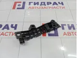 Направляющая бампера передняя правая Suzuki Vitara (LY) 7173154P00