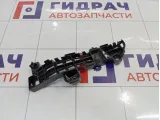 Направляющая бампера передняя правая Suzuki Vitara (LY) 7173154P00