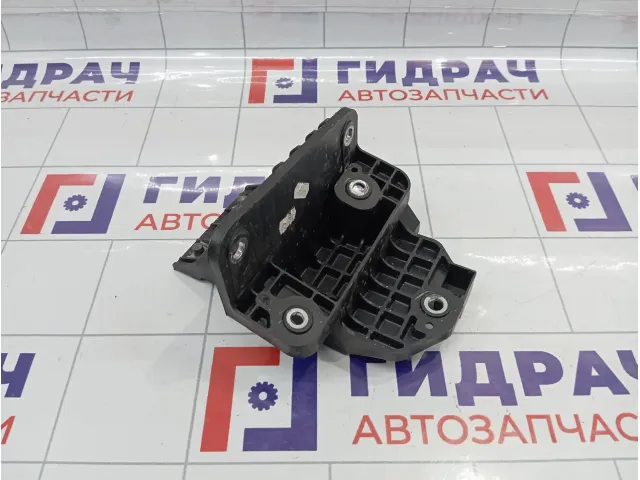 Кронштейн крепления аккумулятора (АКБ) Suzuki Vitara (LY) 7252261M00