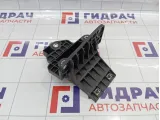 Кронштейн крепления аккумулятора (АКБ) Suzuki Vitara (LY) 7252261M00