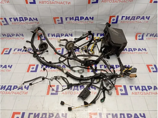Проводка подкапотная Suzuki Vitara (LY) 3690186R70