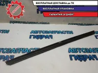 Накладка стекла переднего левого внутр. Toyota Corolla E150 6817212260 Отличное состояние