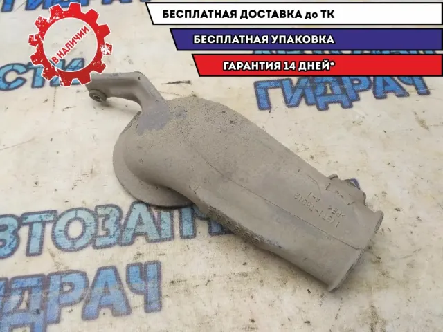 Патрубок воздушного фильтра Toyota Land Cruiser Prado 120  1797175012 Отличное состояние