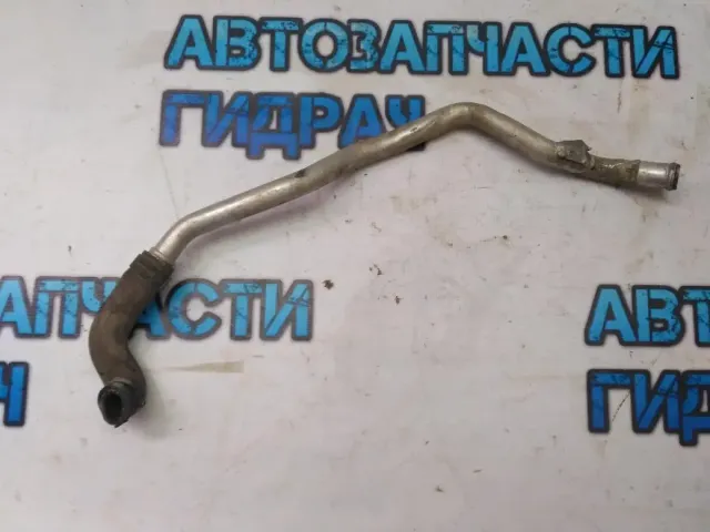 Патрубок отопителя Volkswagen Touareg 2004 7L0819928C Отличное состояние